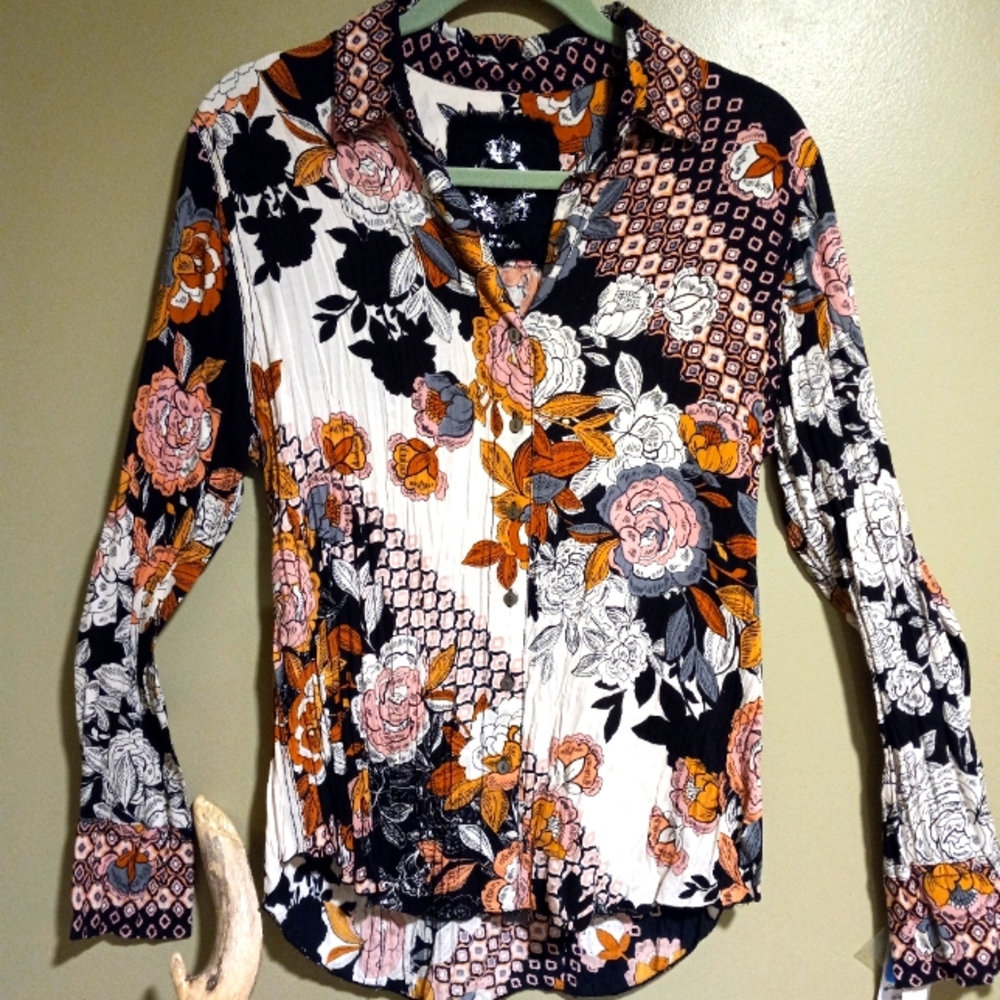NWT Cino button down shirt- Large